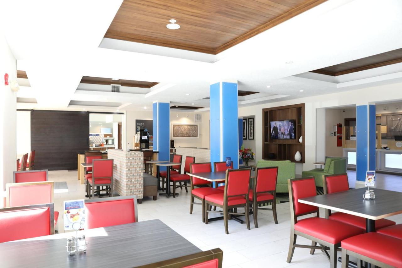 Holiday Inn Express Hotel & Suites Albuquerque Airport By Ihg Экстерьер фото
