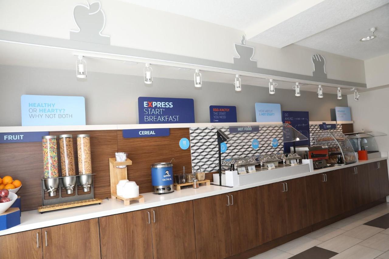 Holiday Inn Express Hotel & Suites Albuquerque Airport By Ihg Экстерьер фото