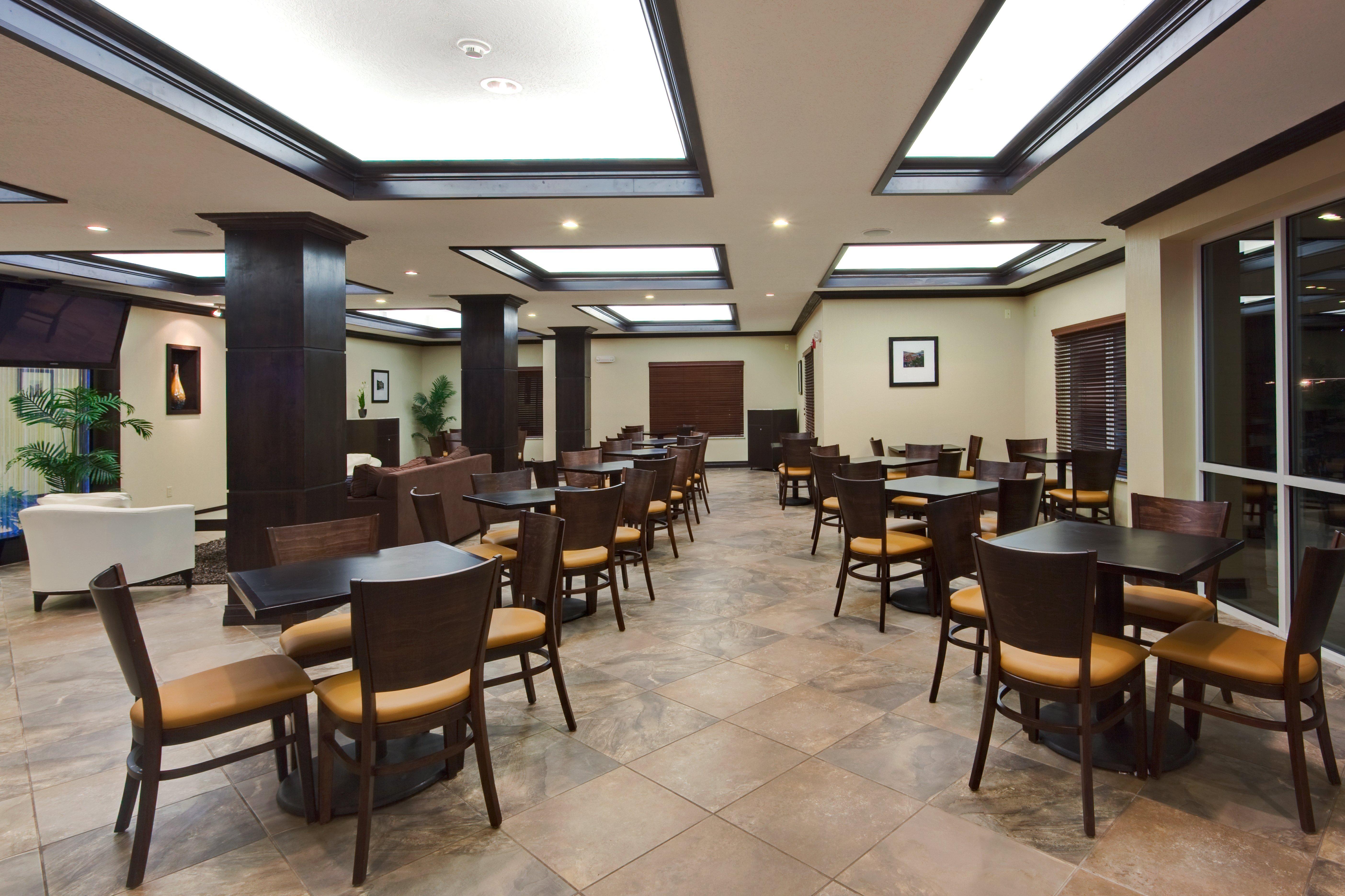 Holiday Inn Express Hotel & Suites Albuquerque Airport By Ihg Экстерьер фото